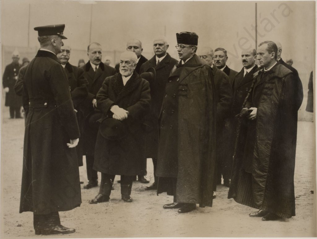Horthy, Ravasz László